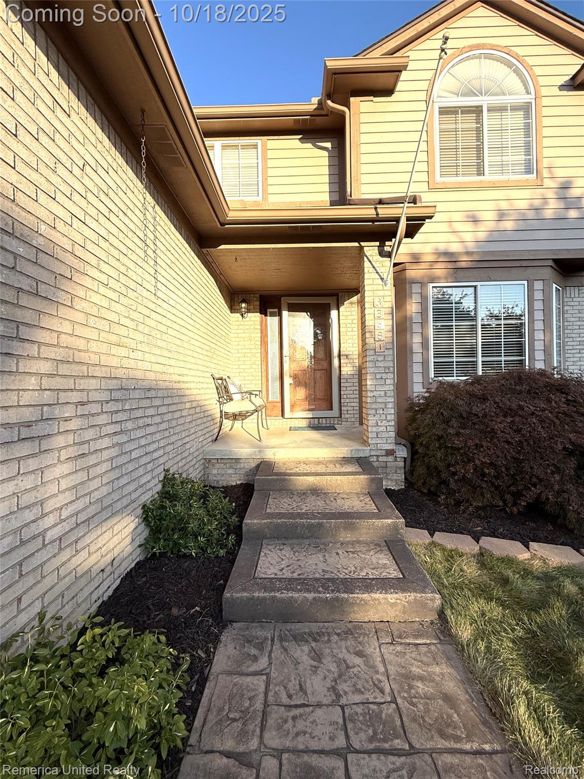 33681 Elmira Court