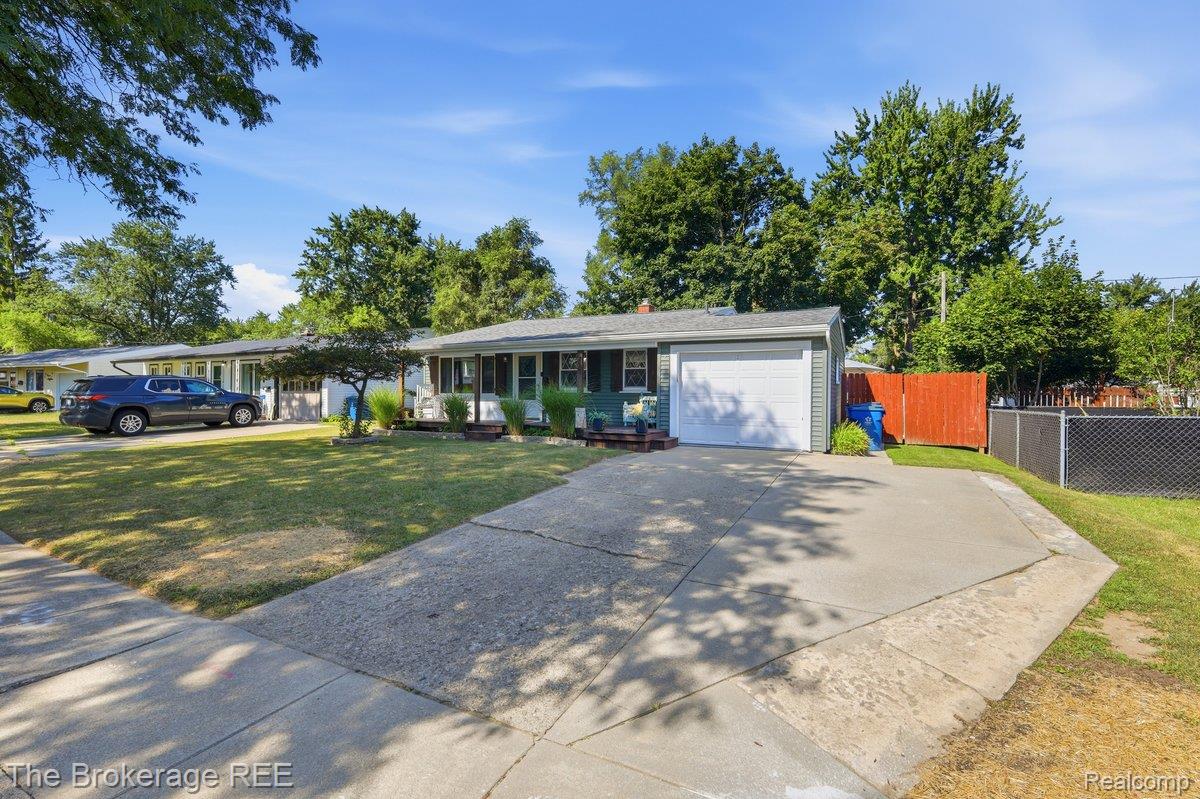 710 Tamarac Drive