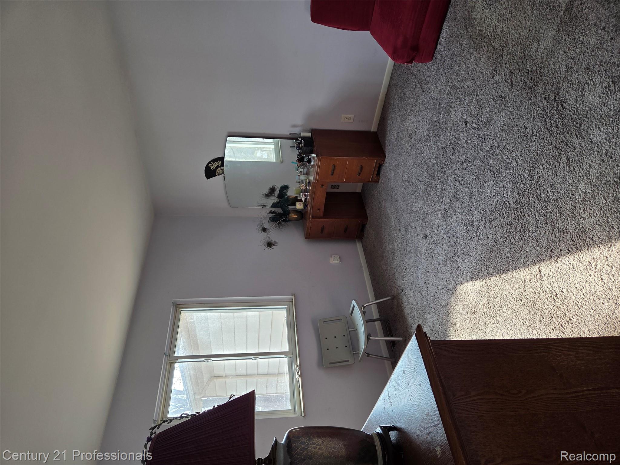 2513 Golden Shores Drive