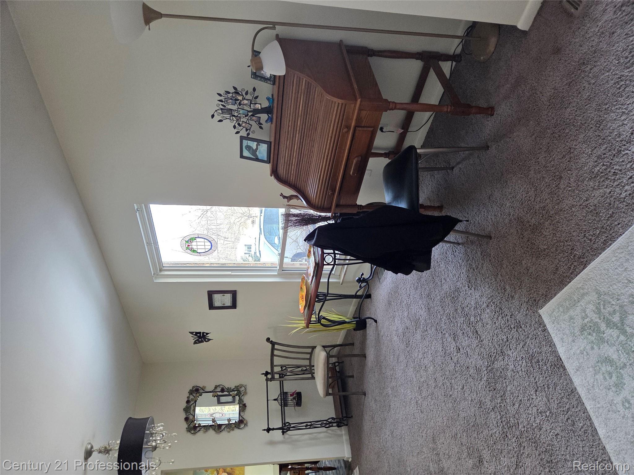 2513 Golden Shores Drive