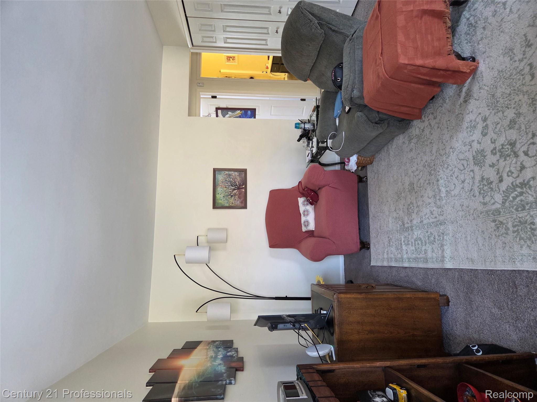 2513 Golden Shores Drive