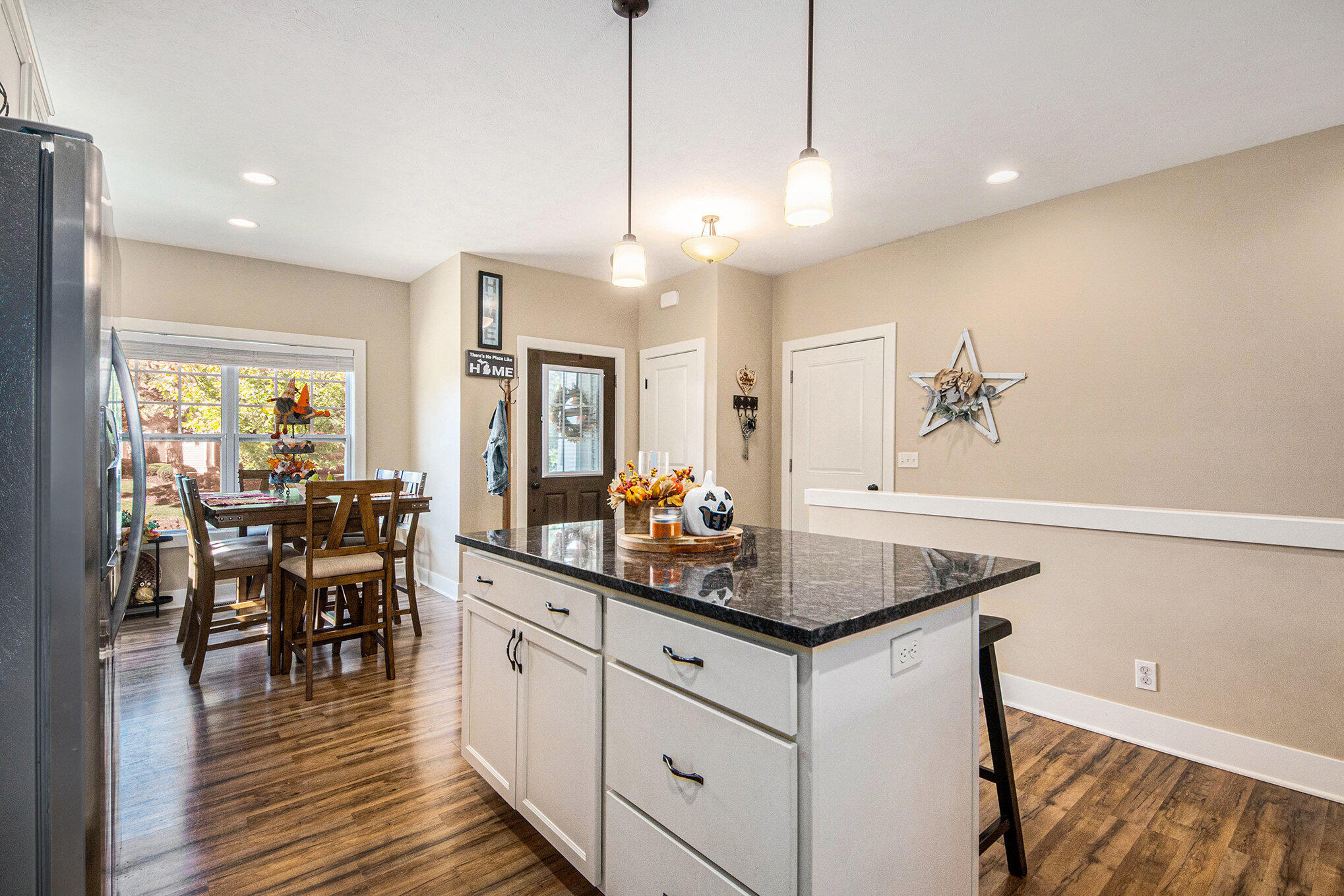 702 Braeside Drive SE