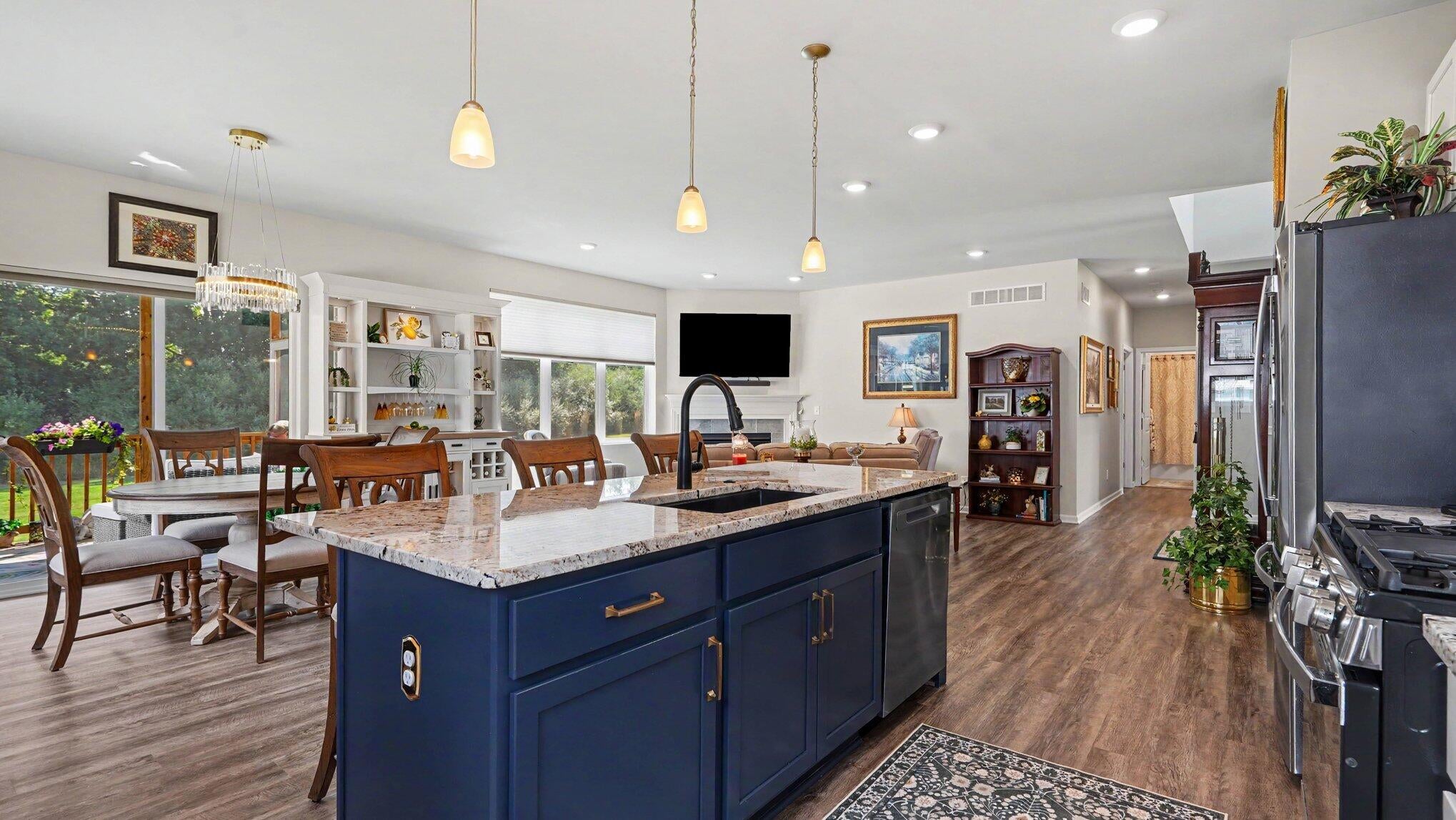 5725 Trail Side Lane