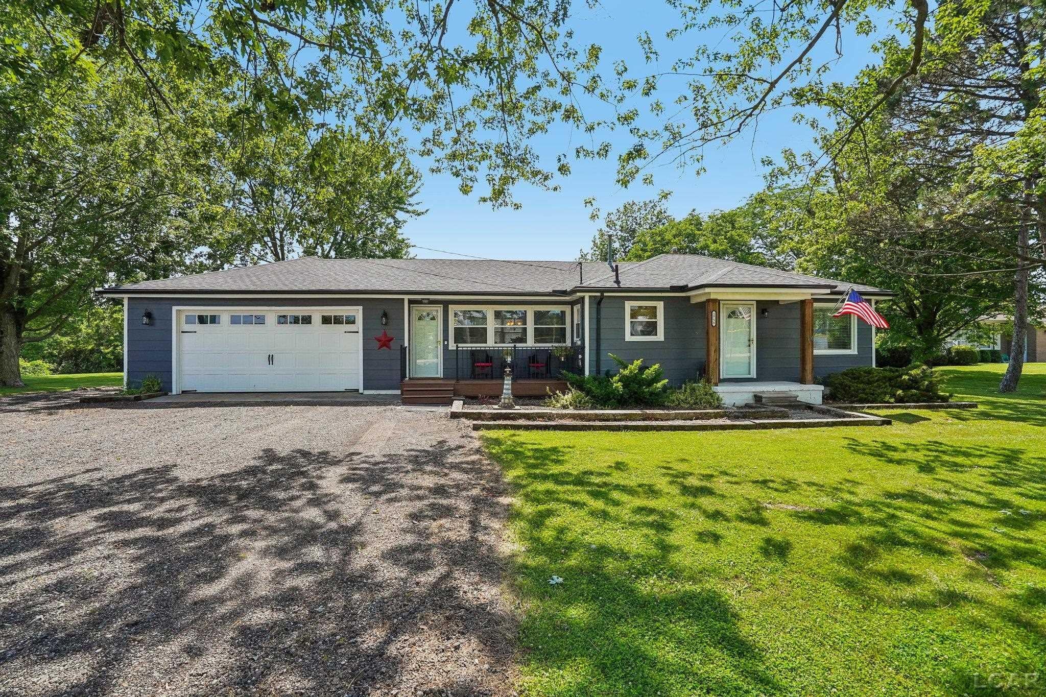 2758 Nadeau Road
