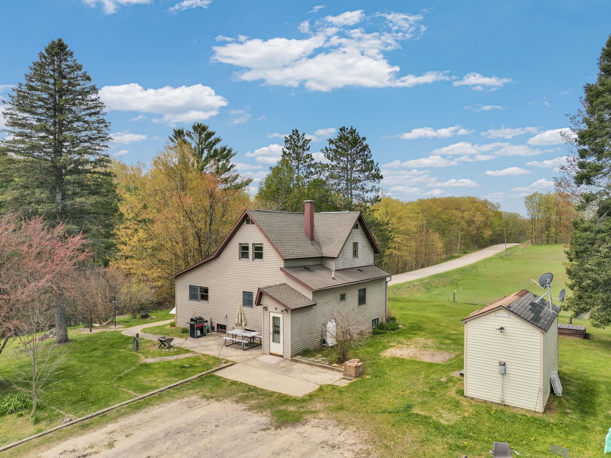 22386 16 Mile Road