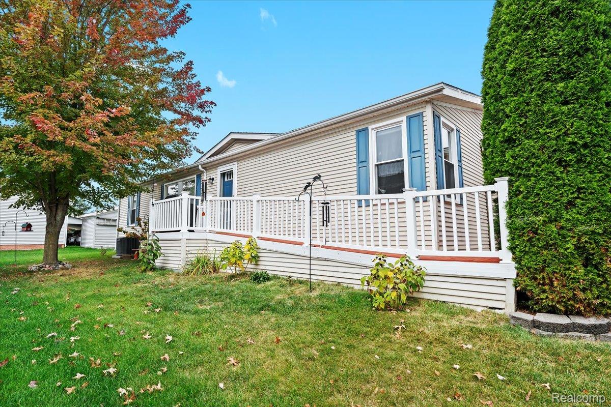 11092 Indianwood Court