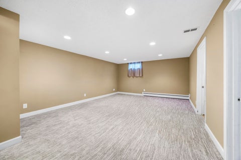 Tiny photo for 840 Edgehill Place, Battle Creek City, MI 49015 (MLS # 64026052536)