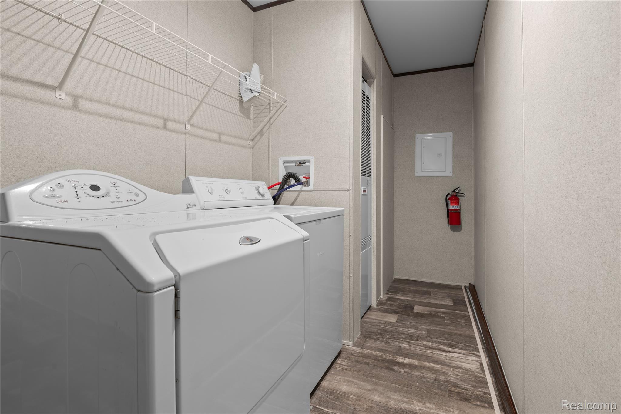 Brighton City, Michigan 48114, United States, 3 Bedrooms Bedrooms, ,2 BathroomsBathrooms,Residential,Active,237049