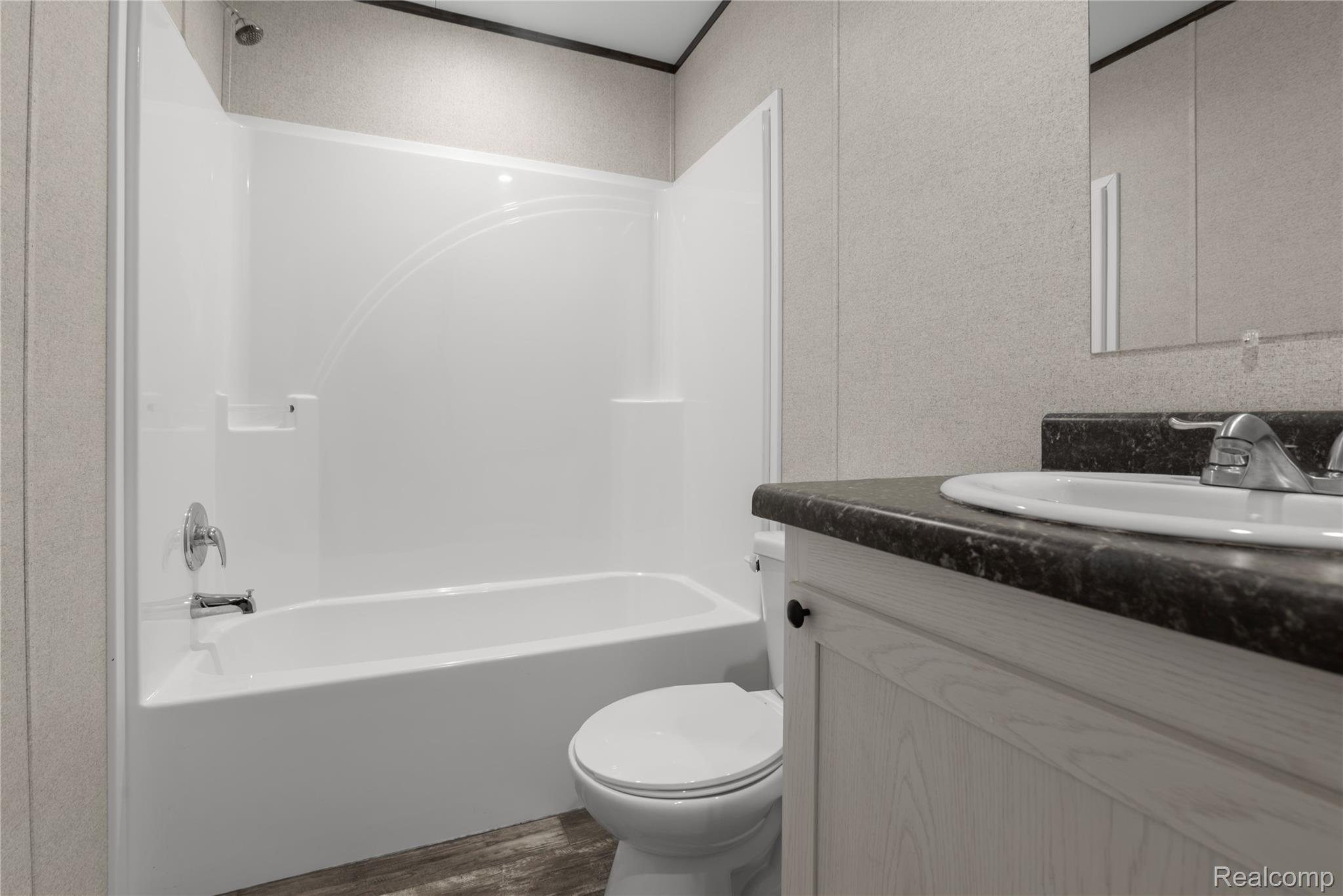 Brighton City, Michigan 48114, United States, 3 Bedrooms Bedrooms, ,2 BathroomsBathrooms,Residential,Active,237049