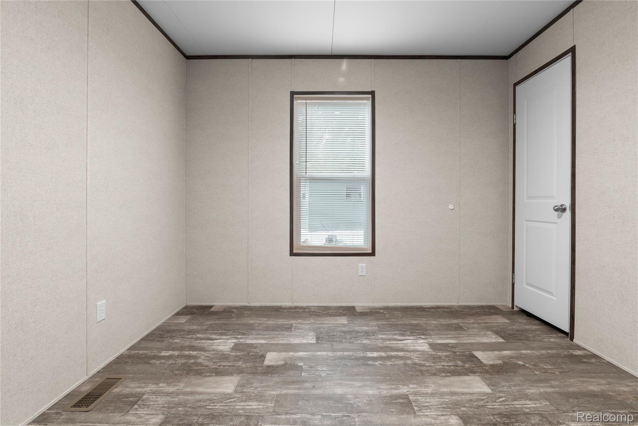 Brighton City, Michigan 48114, United States, 3 Bedrooms Bedrooms, ,2 BathroomsBathrooms,Residential,Active,237049