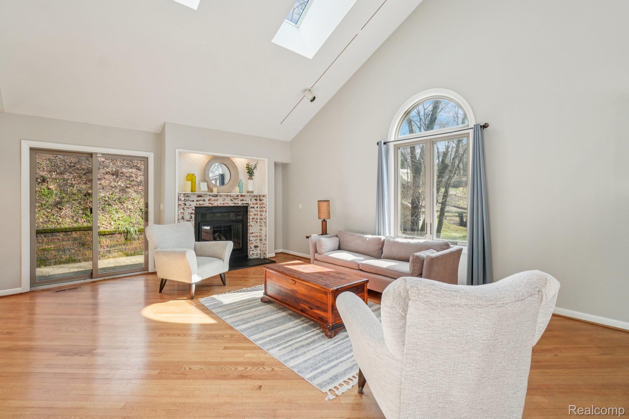 8933 Minne Wanna Road