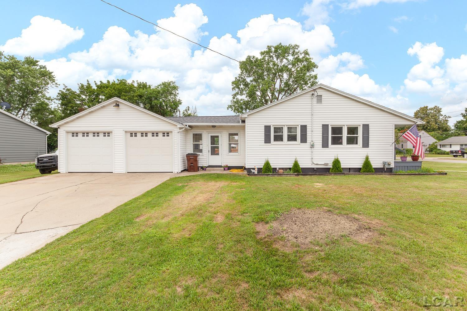 1100 Sunset Drive