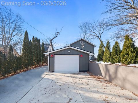 227 Shotwell Street White Lake Charter Township MI 48386