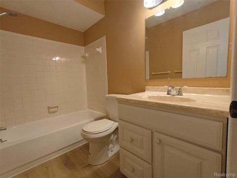 Tiny photo for 112 Stratford Lane, Rochester Hills City, MI 48309 (MLS # 20261043561)