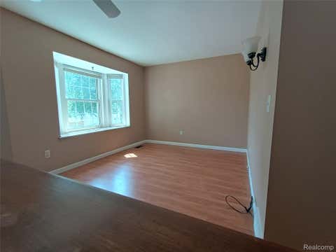Tiny photo for 112 Stratford Lane, Rochester Hills City, MI 48309 (MLS # 20261043561)