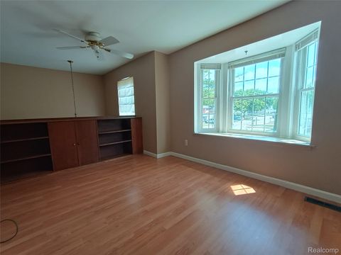 Tiny photo for 112 Stratford Lane, Rochester Hills City, MI 48309 (MLS # 20261043561)