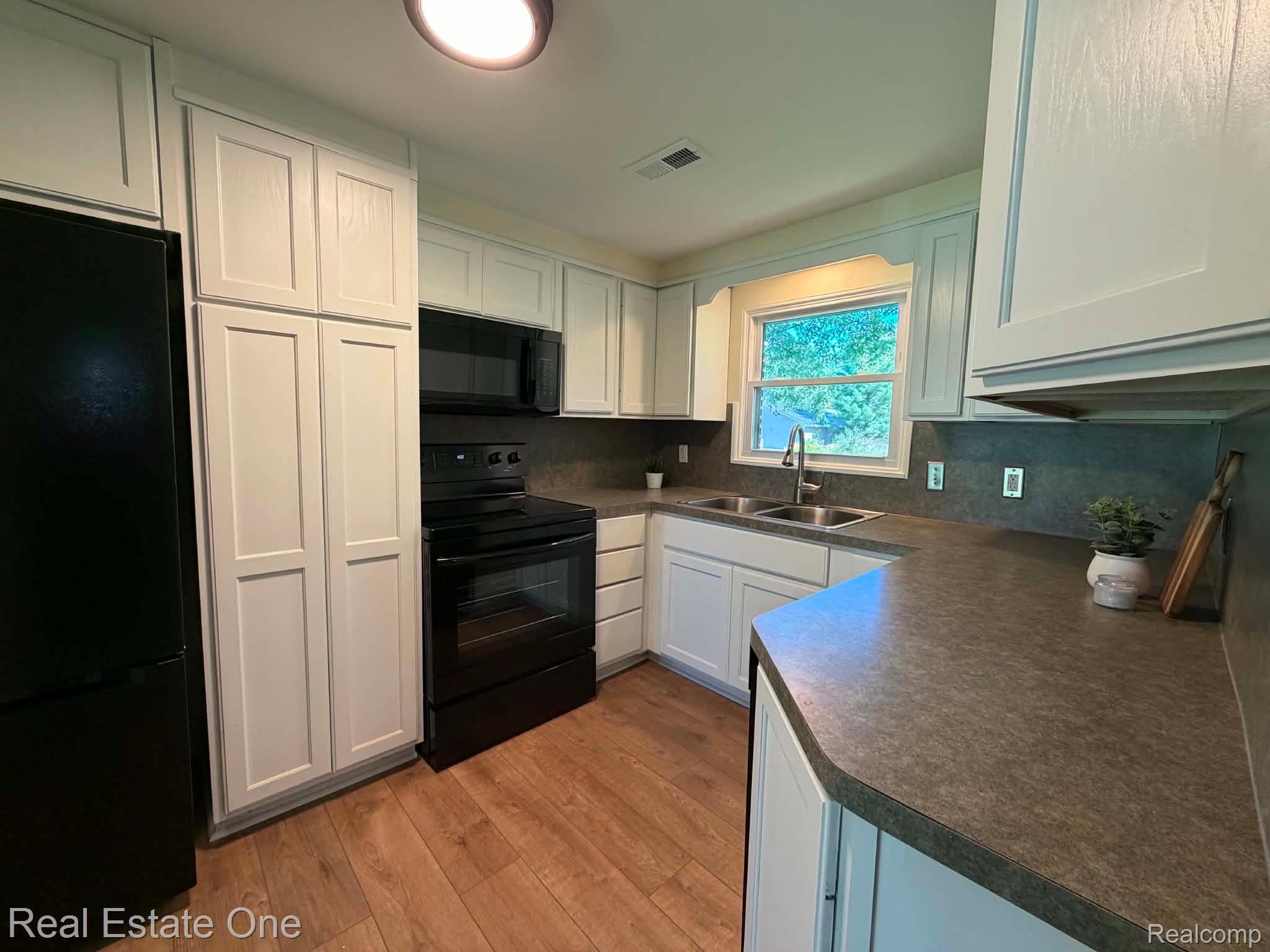 3055 Atlas Road