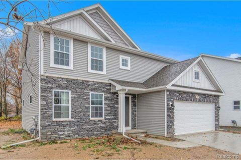 2110 Stillwater Drive Davison Township MI 48423