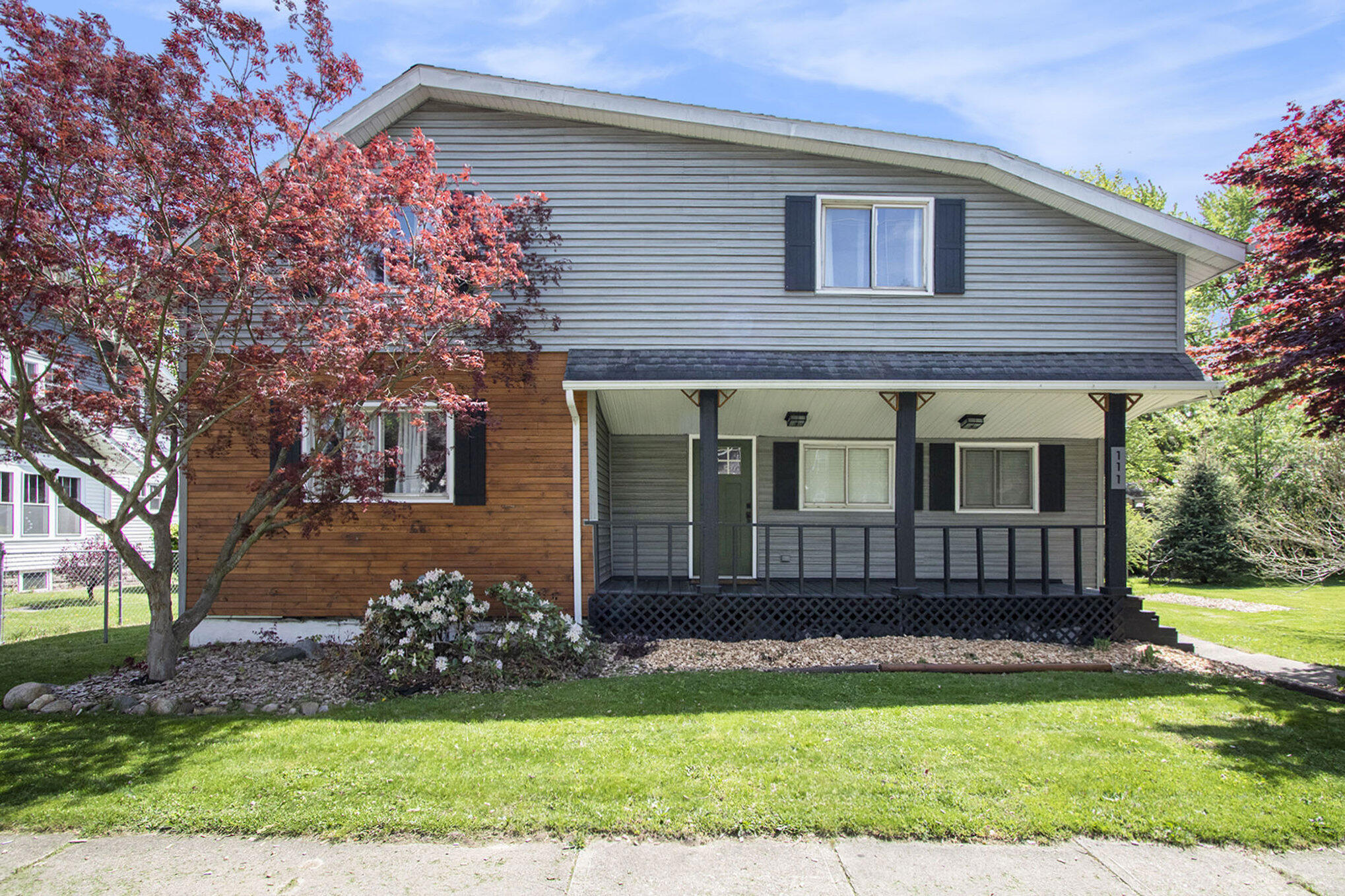 Listing image 1