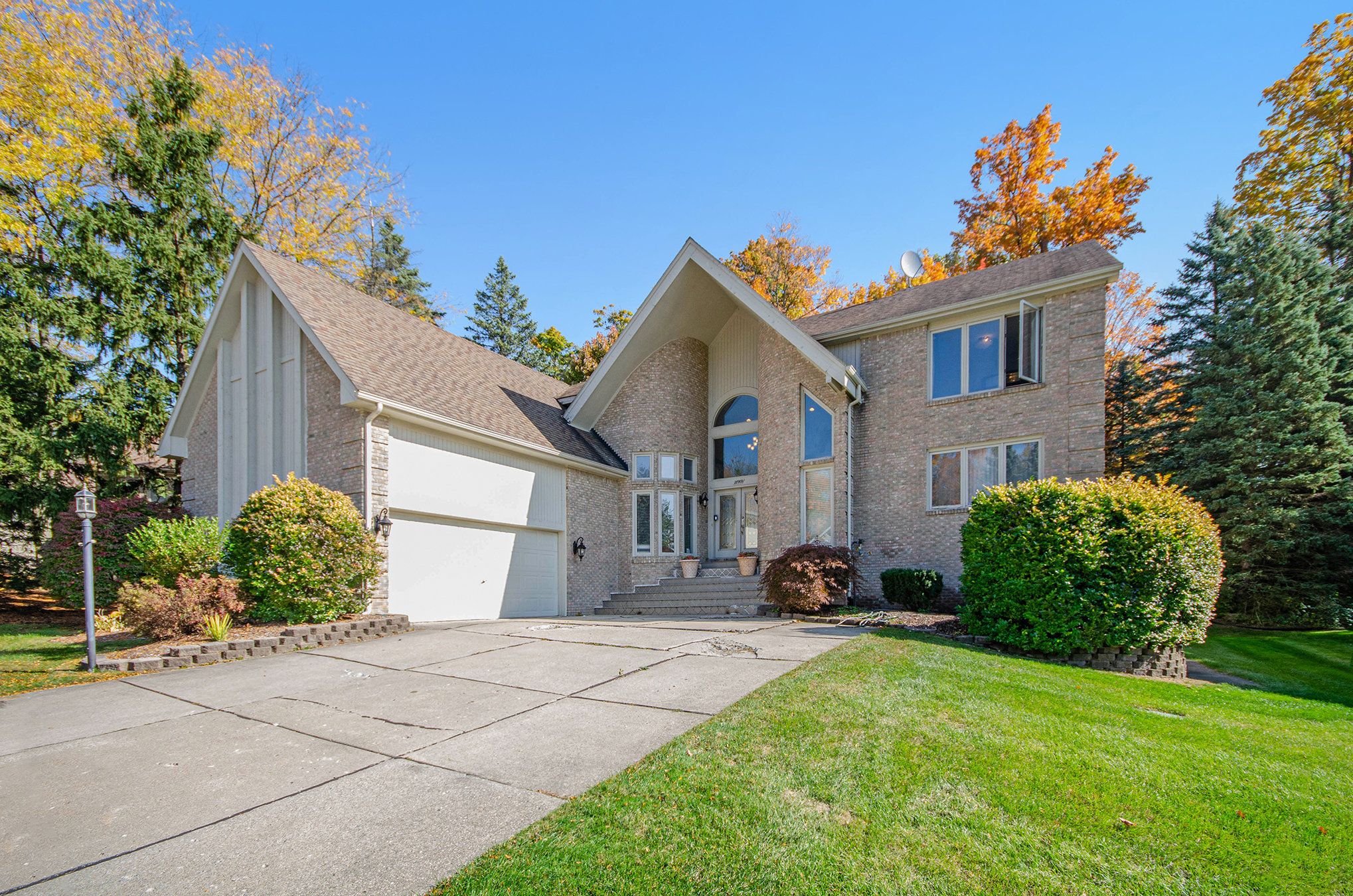 28909 Hidden Trail