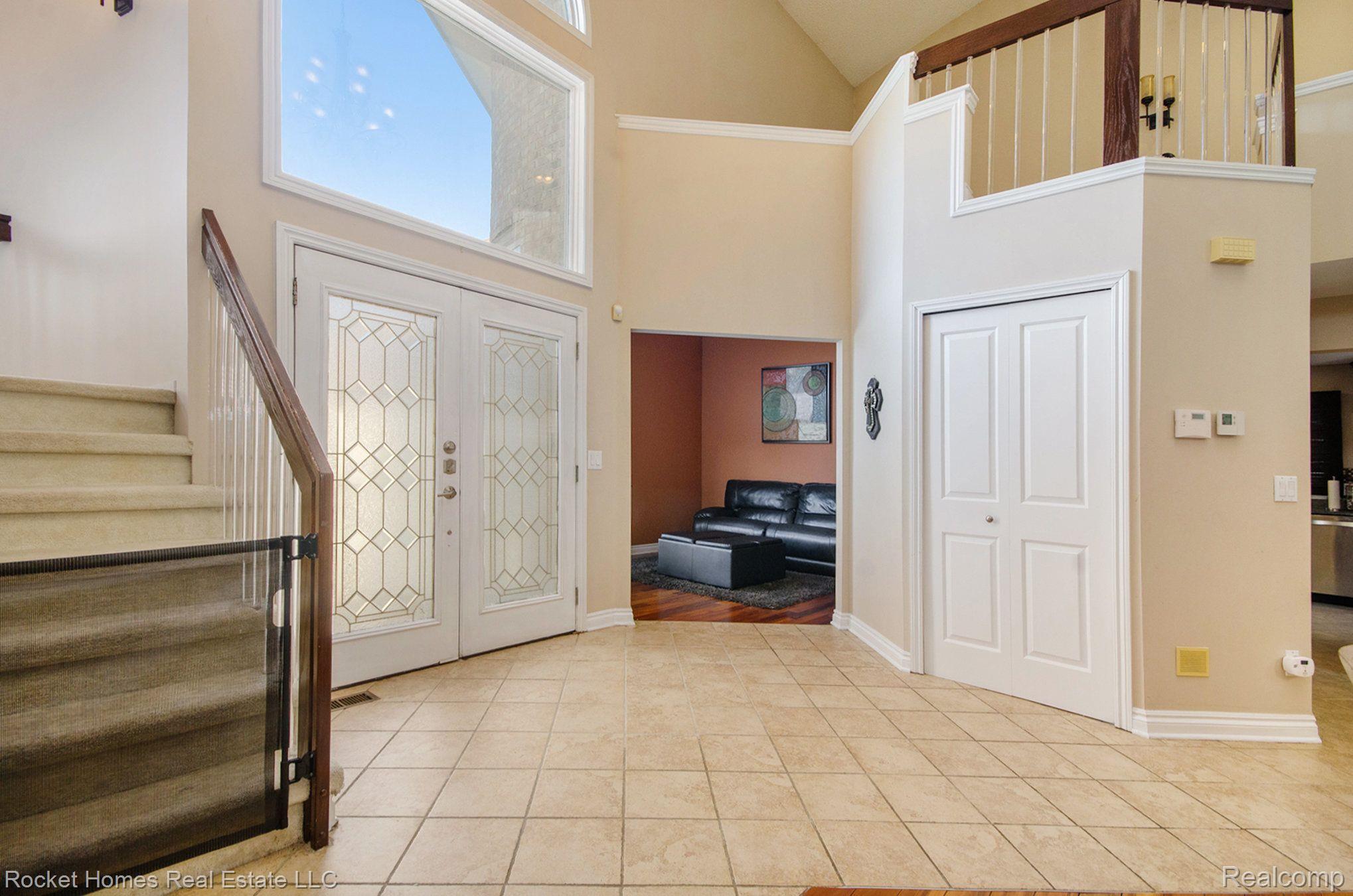 28909 Hidden Trail