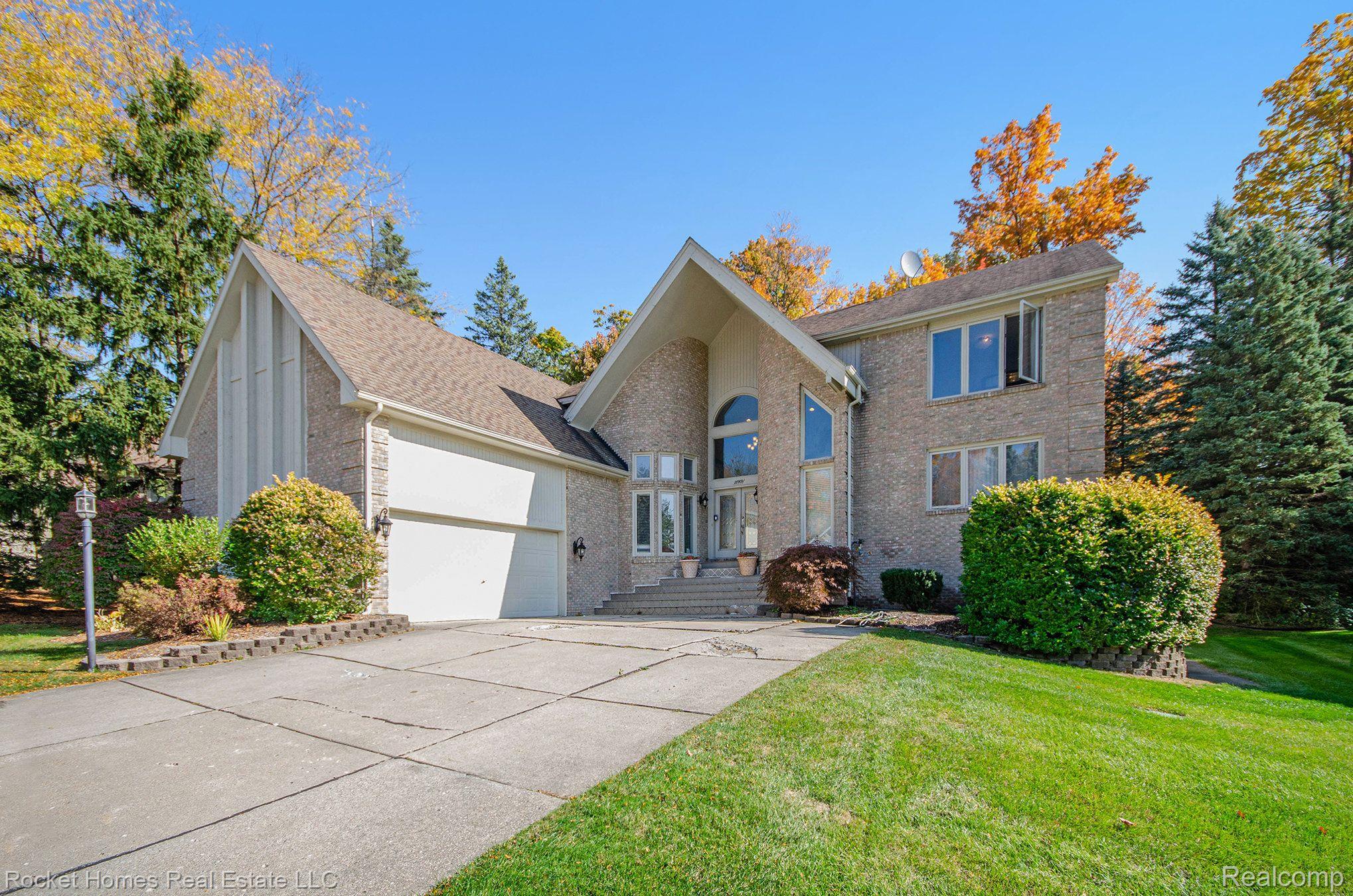 28909 Hidden Trail