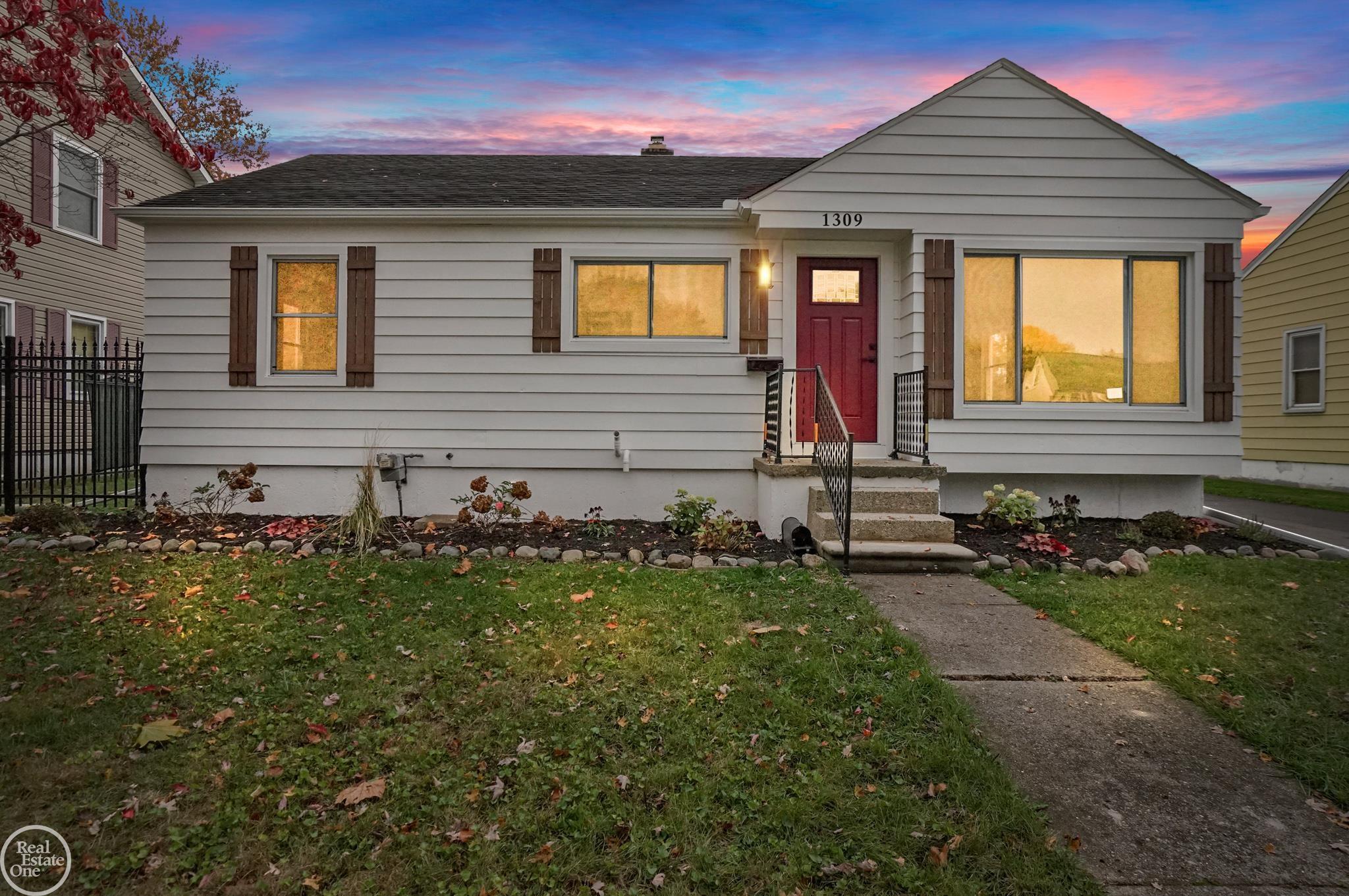 1309 Kingsley Street