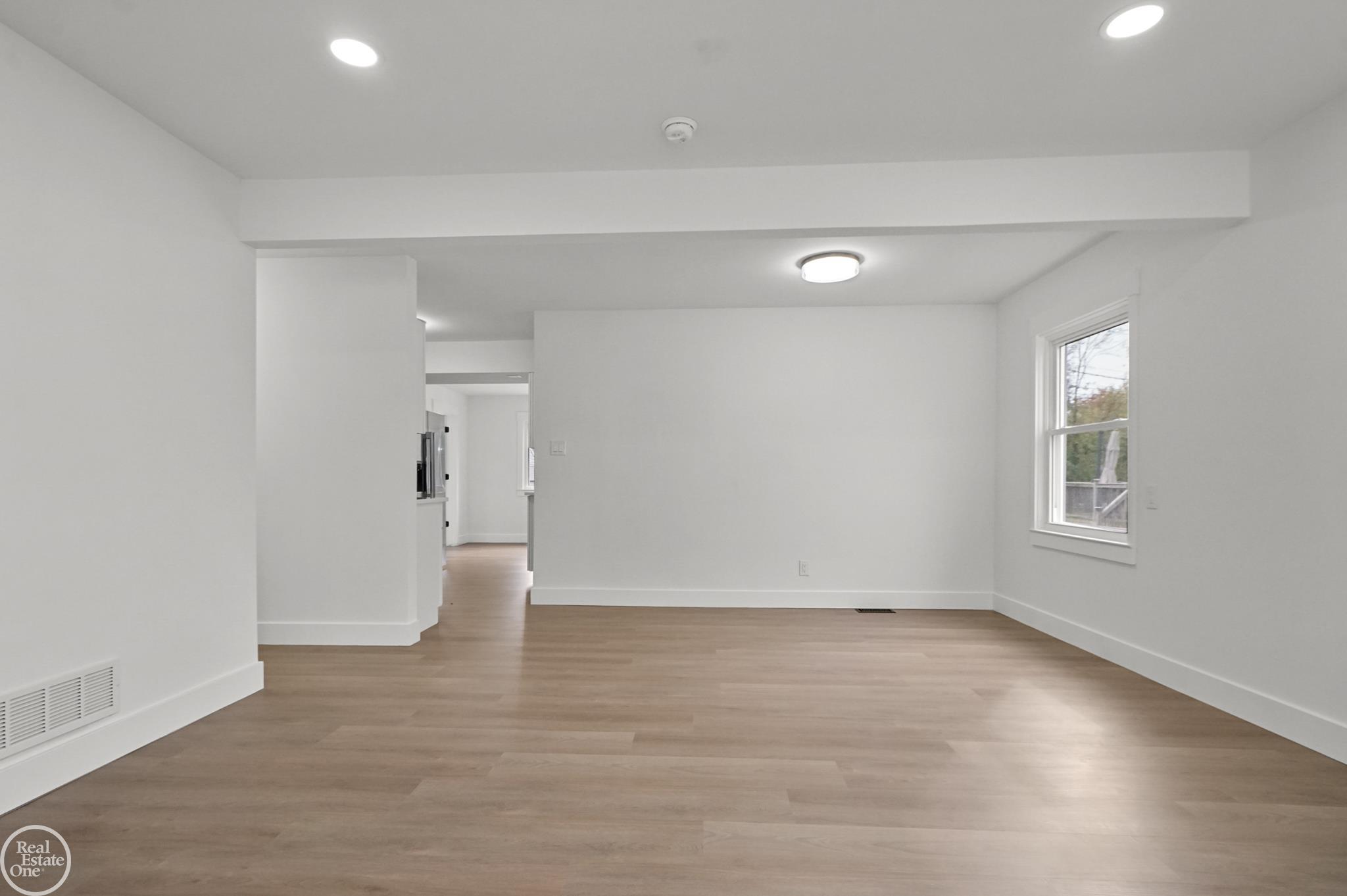 1309 Kingsley Street