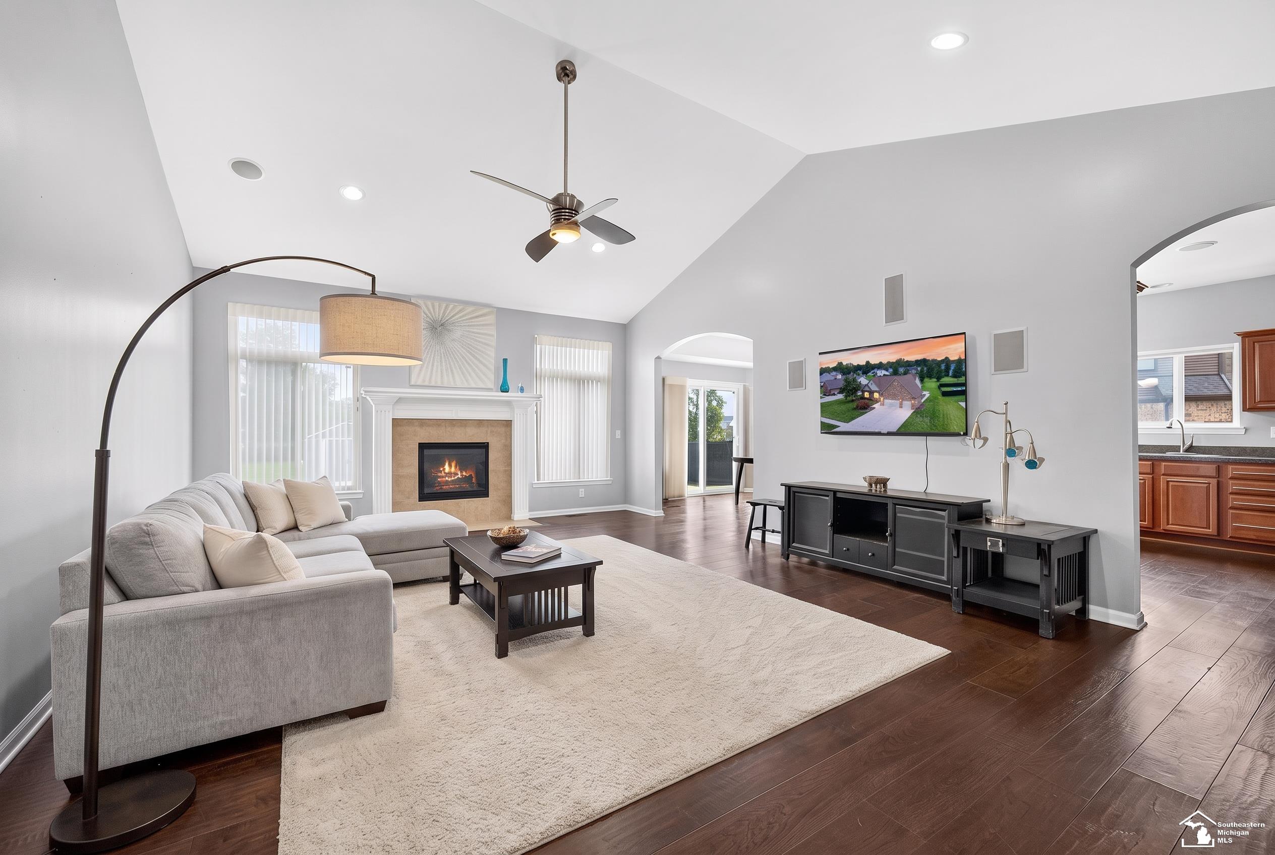 27214 Celtic Drive