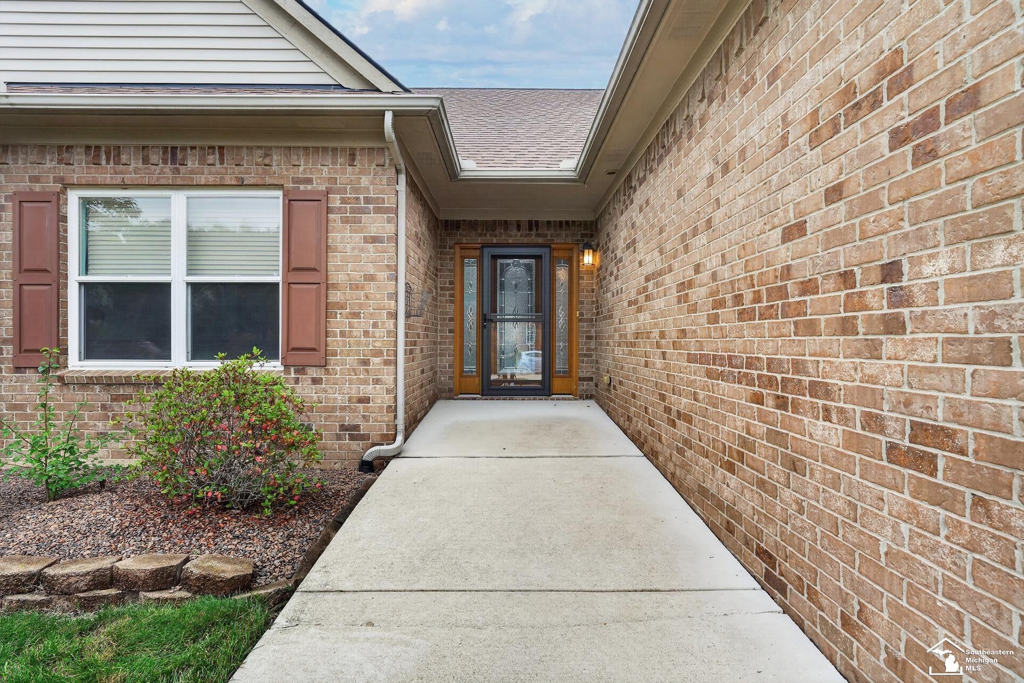 27214 Celtic Drive
