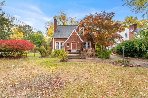 22627 Brookdale Street Farmington City MI 48336