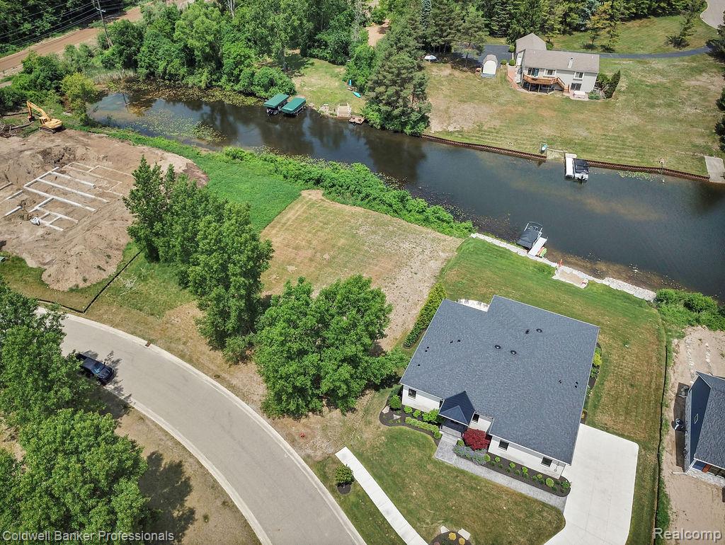 1932 Sandy Shores Drive