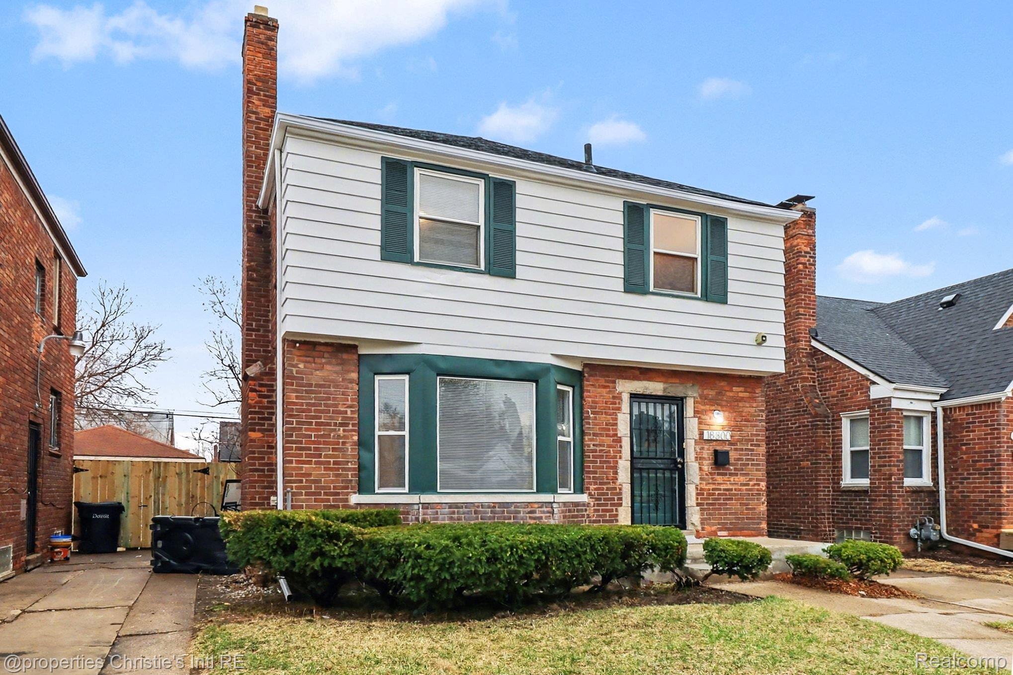 18300 Mendota Street