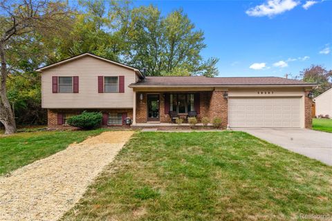 30207 Greening Street Farmington City MI 48334