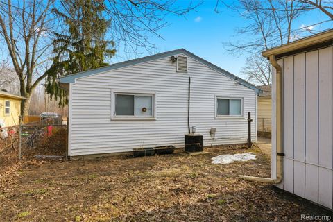 Tiny photo for 5936 Westlake Street, Taylor City, MI 48180 (MLS # 20261010302)