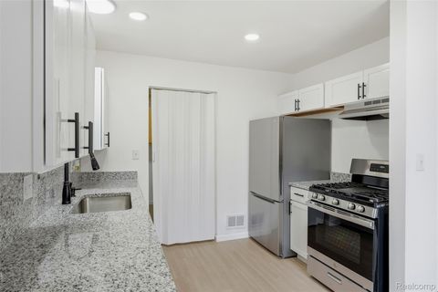 Tiny photo for 5936 Westlake Street, Taylor City, MI 48180 (MLS # 20261010302)