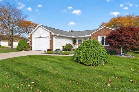 Tiny photo for 7482 Country Meadow Drive, Swartz Creek City, MI 48473 (MLS # 20261085012)