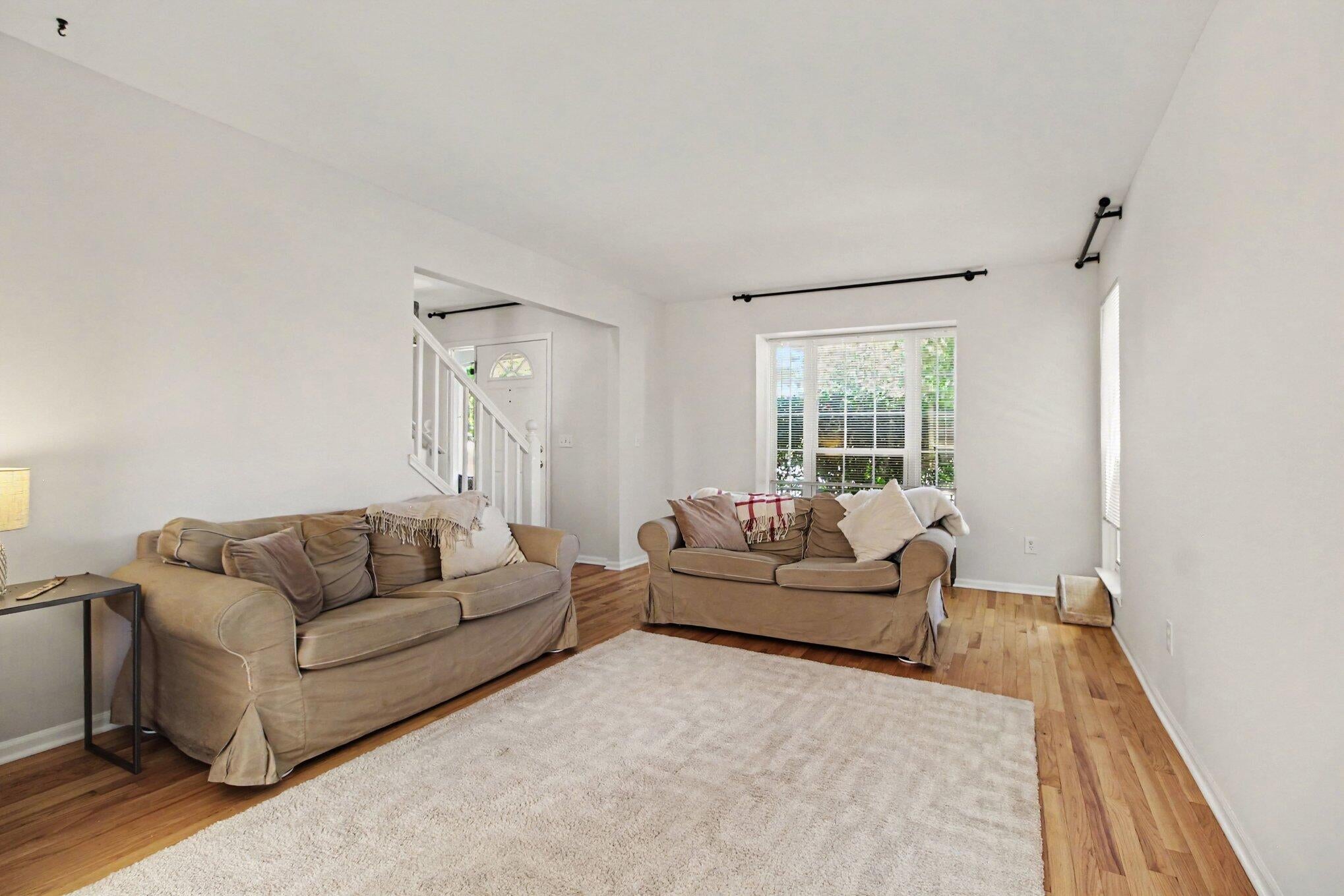 2225 Green Valley Court