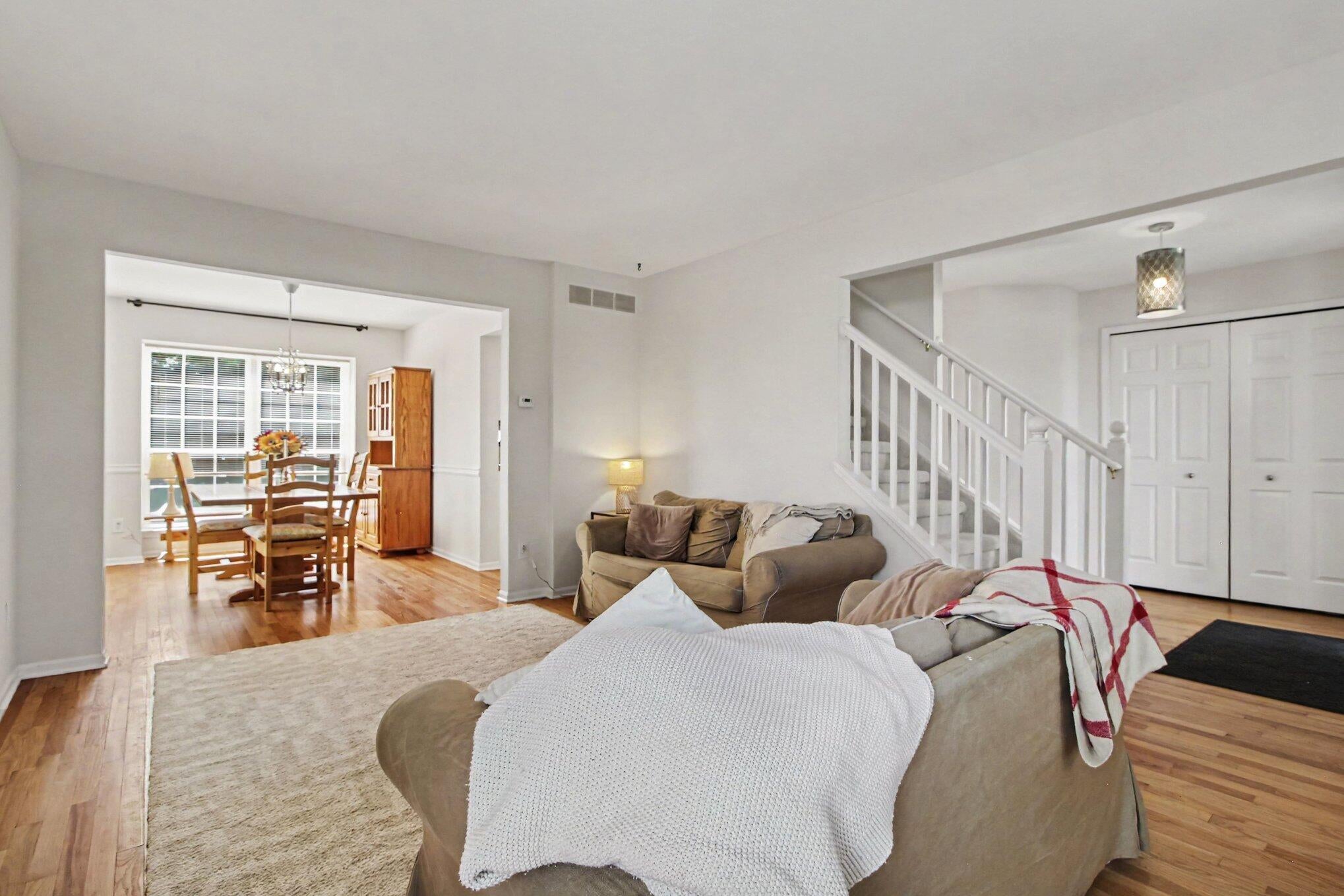 2225 Green Valley Court