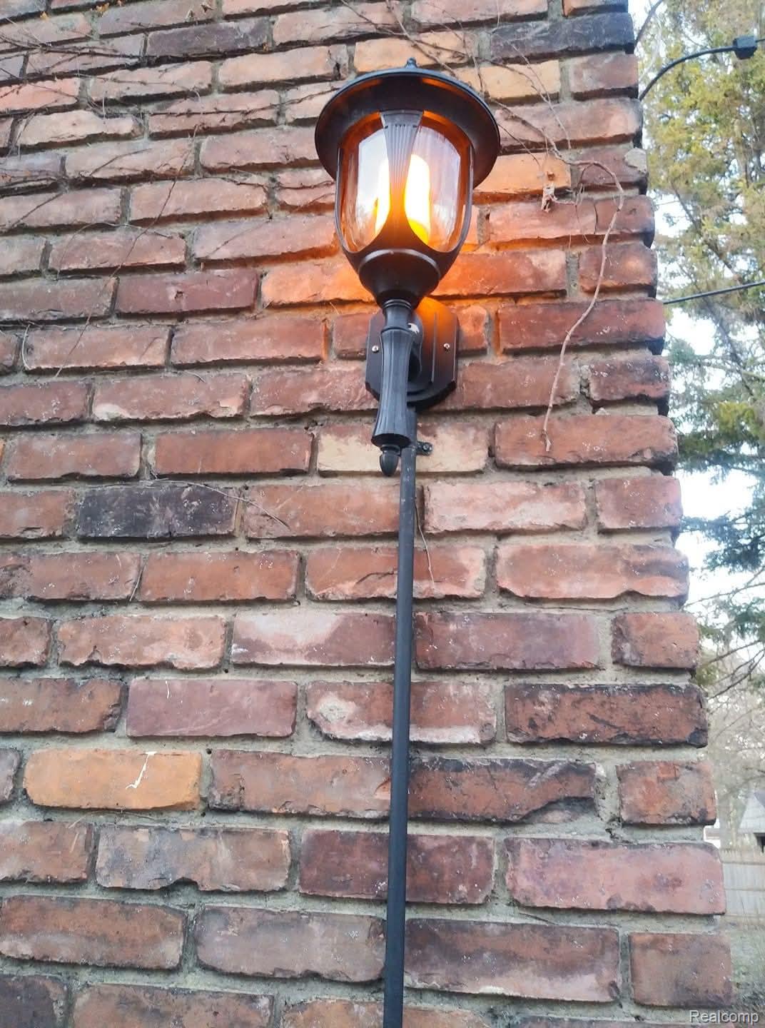 Flint City, Michigan 48503, United States, 3 Bedrooms Bedrooms, ,1 BathroomBathrooms,Residential,Active,147185