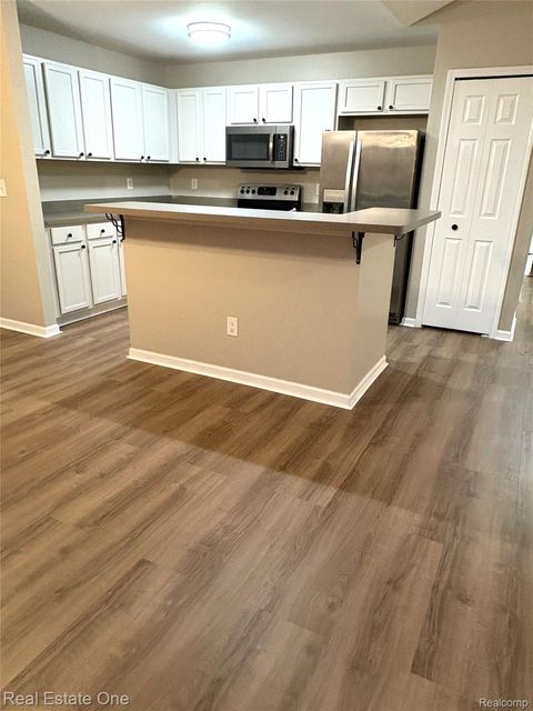 Tiny photo for 45679 Heather Ridge Drive, Macomb Township, MI 48044 (MLS # 20251050996)