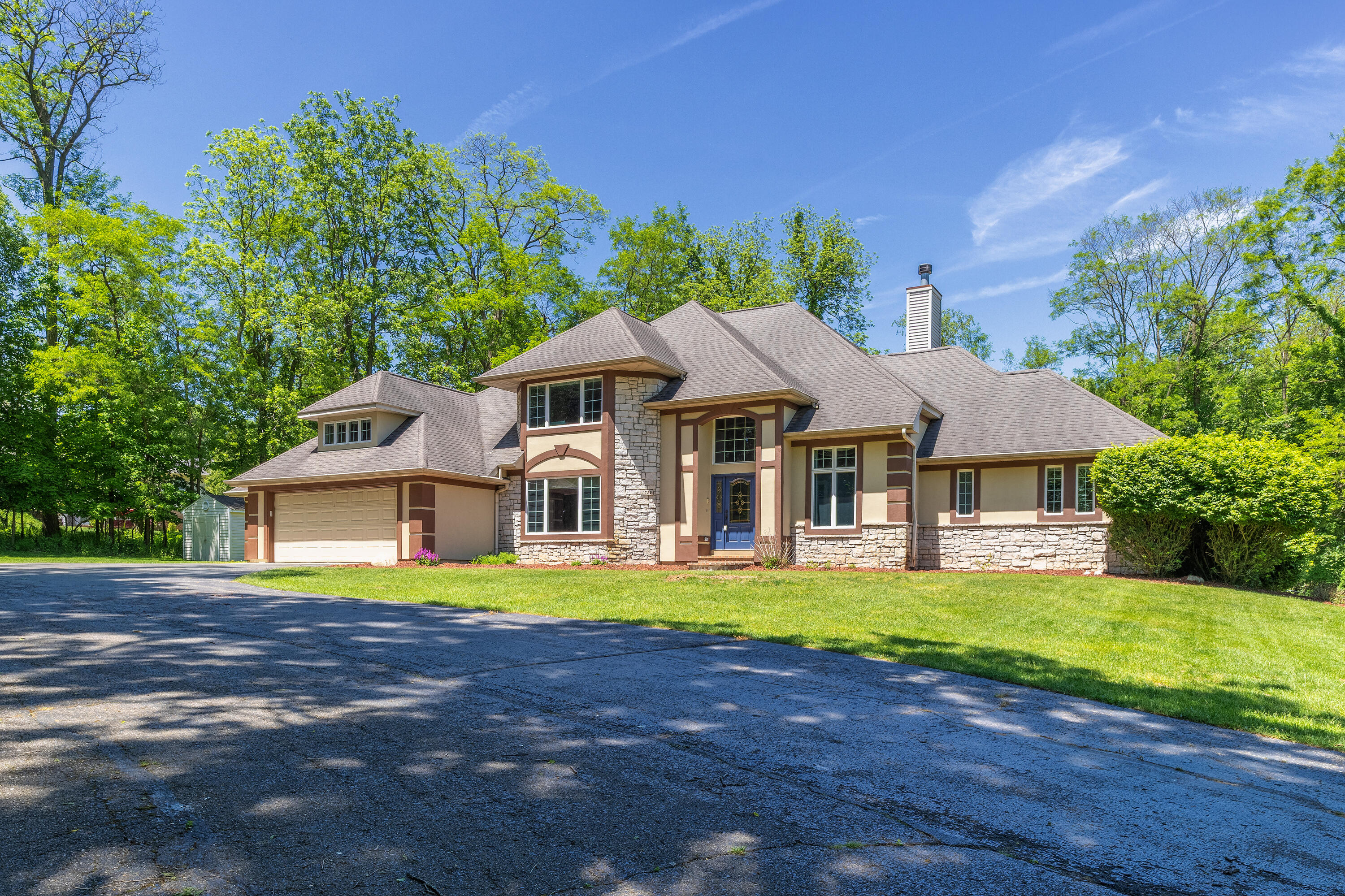 1722 W Kilgore Road