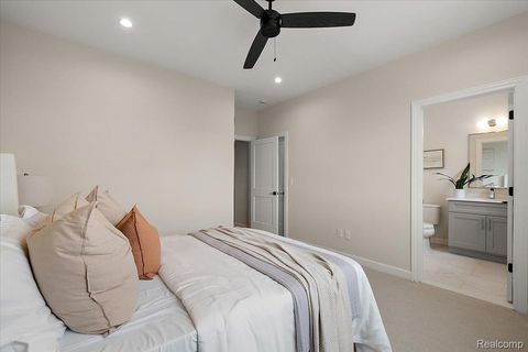 Tiny photo for 386 Notre Dame Street, Grosse Pointe City, MI 48230 (MLS # 20261016180)