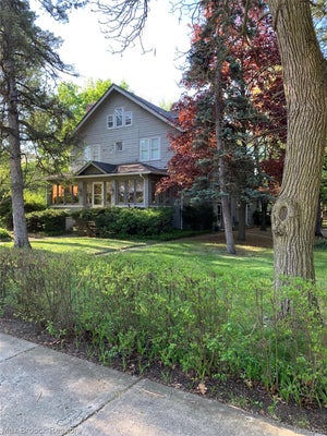 11 POPLAR PARK BLVD, PLEASANT RIDGE, MI 48069 - Image f0b41c19d84afdb0a8662aa499a1d4a8/3245909112