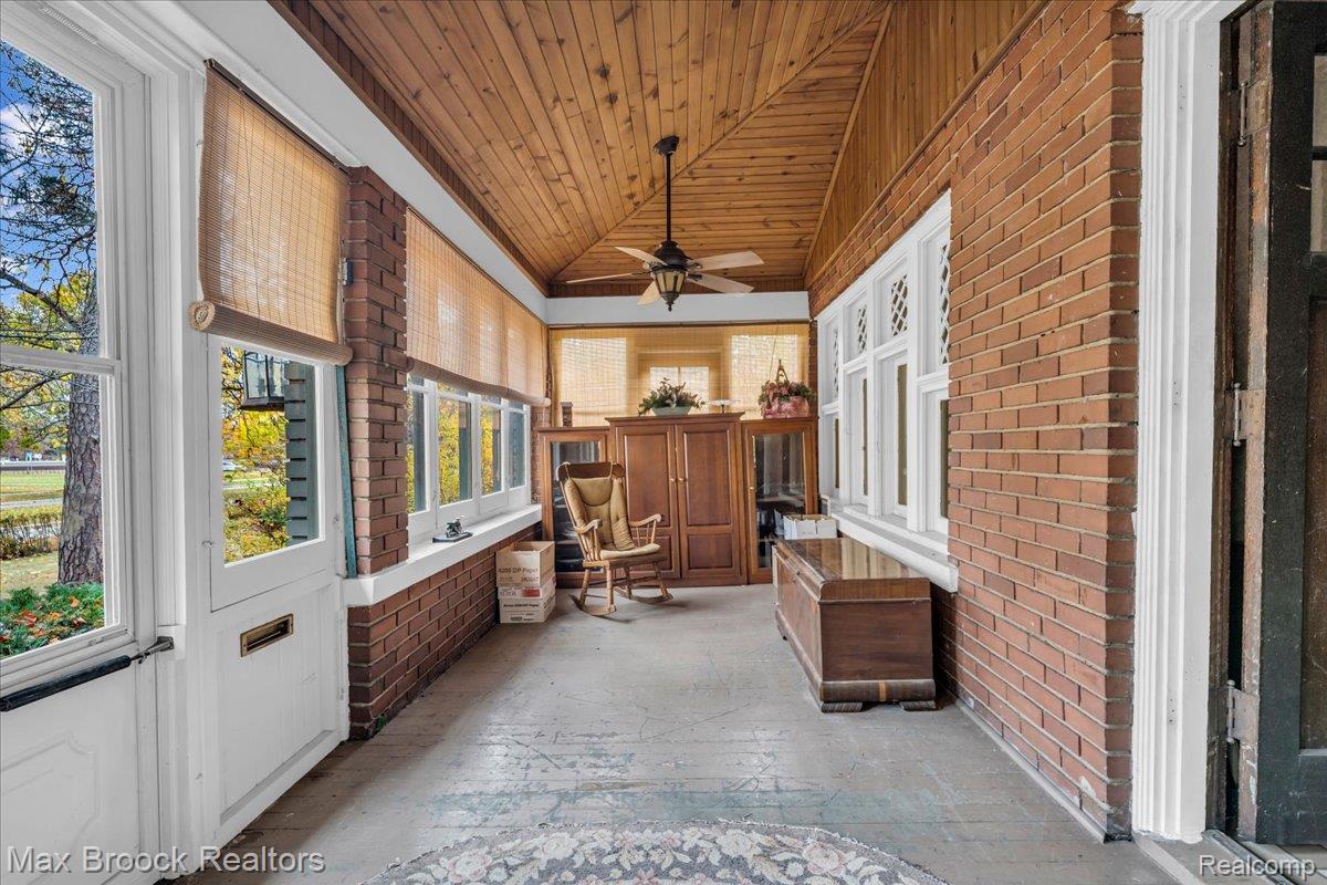 11 Poplar Park Boulevard