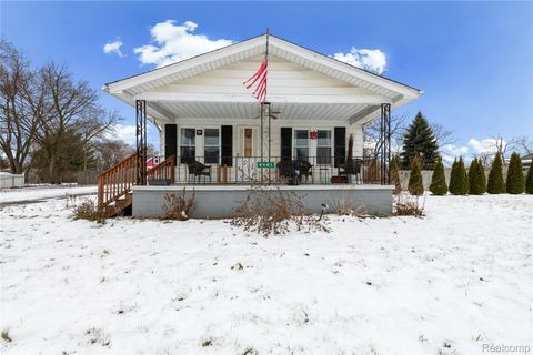 4841 Kempf Street Waterford Charter Township MI 48329