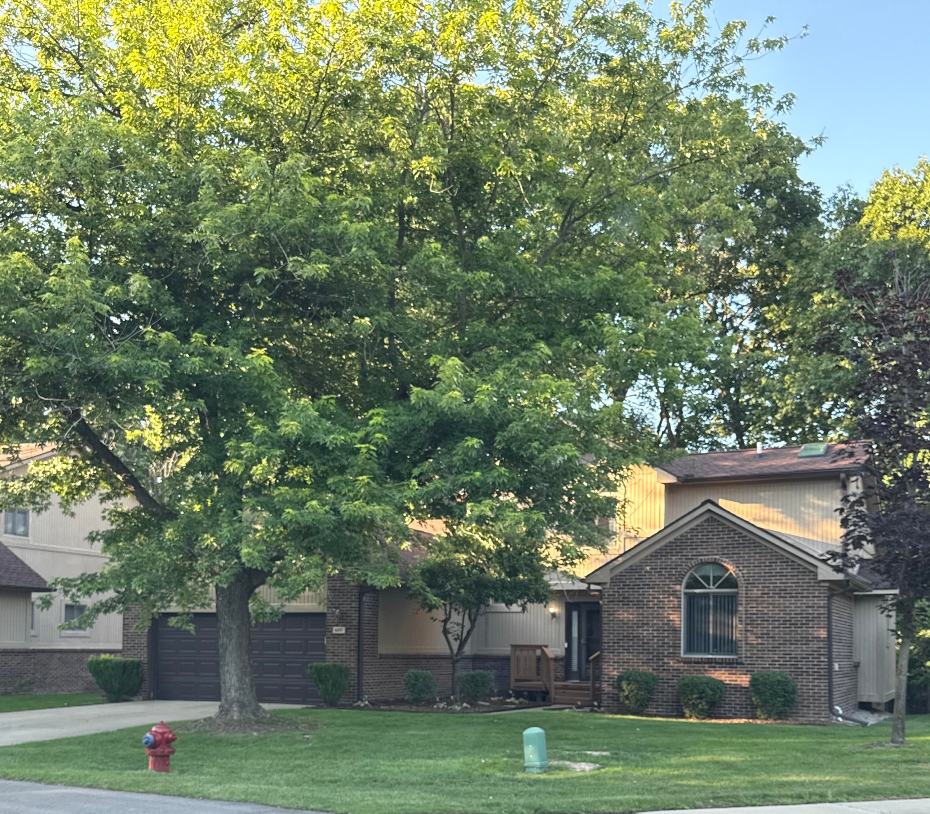 6257 Gatewood