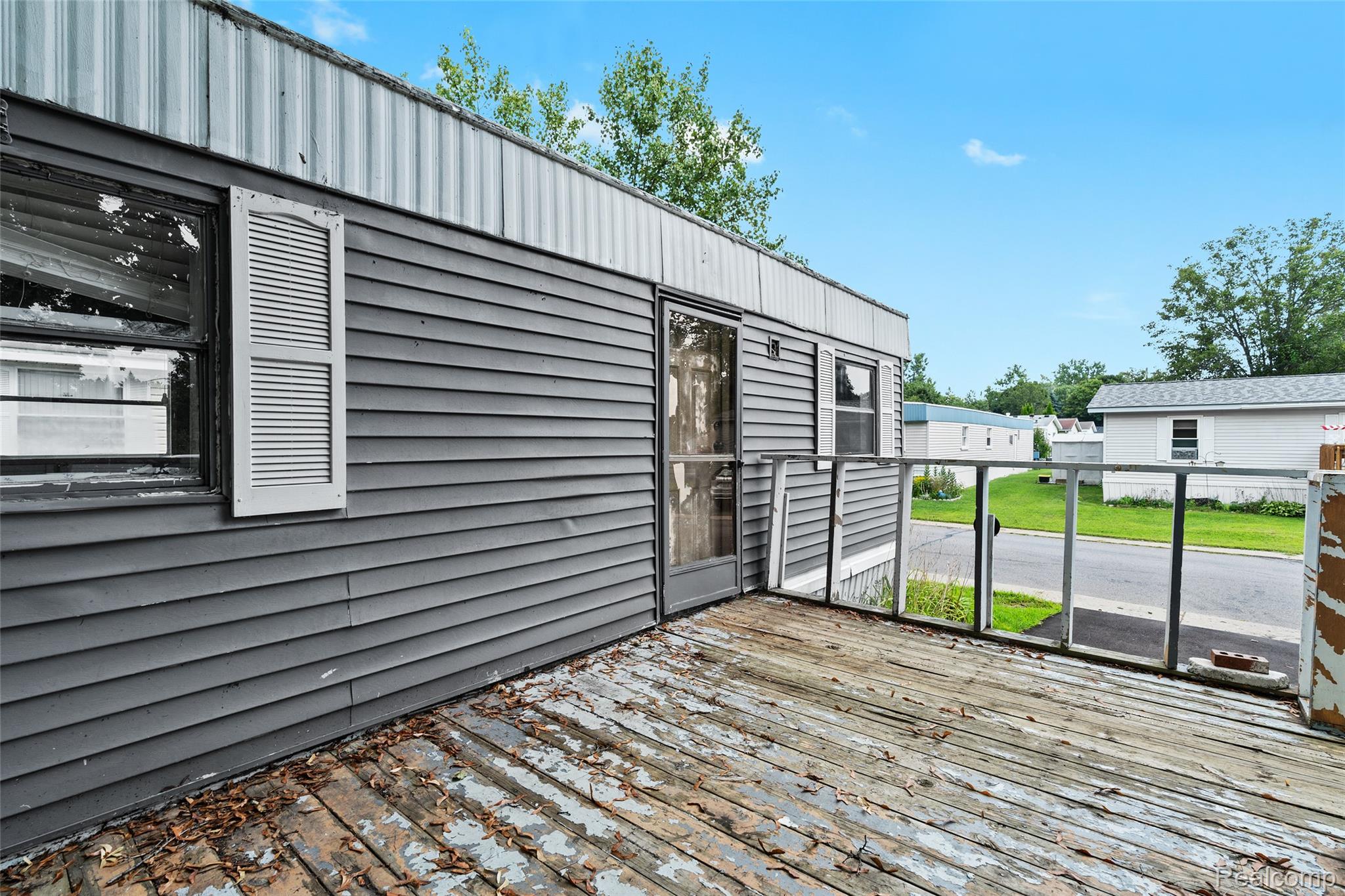 Auburn Hills City, Michigan 48326, United States, 2 Bedrooms Bedrooms, ,1 BathroomBathrooms,Residential,Active,185546