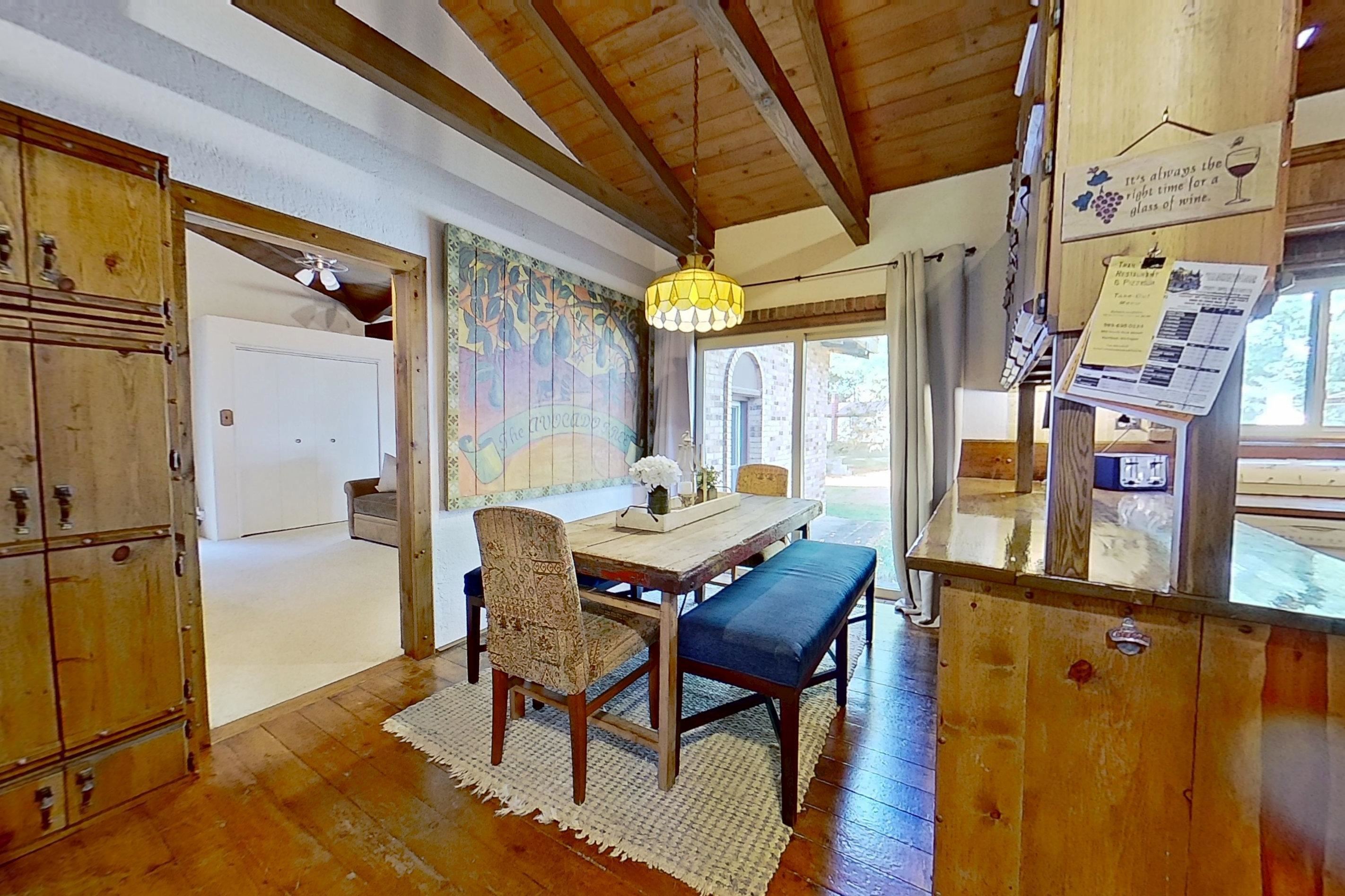 10279 N Finley Lake Avenue