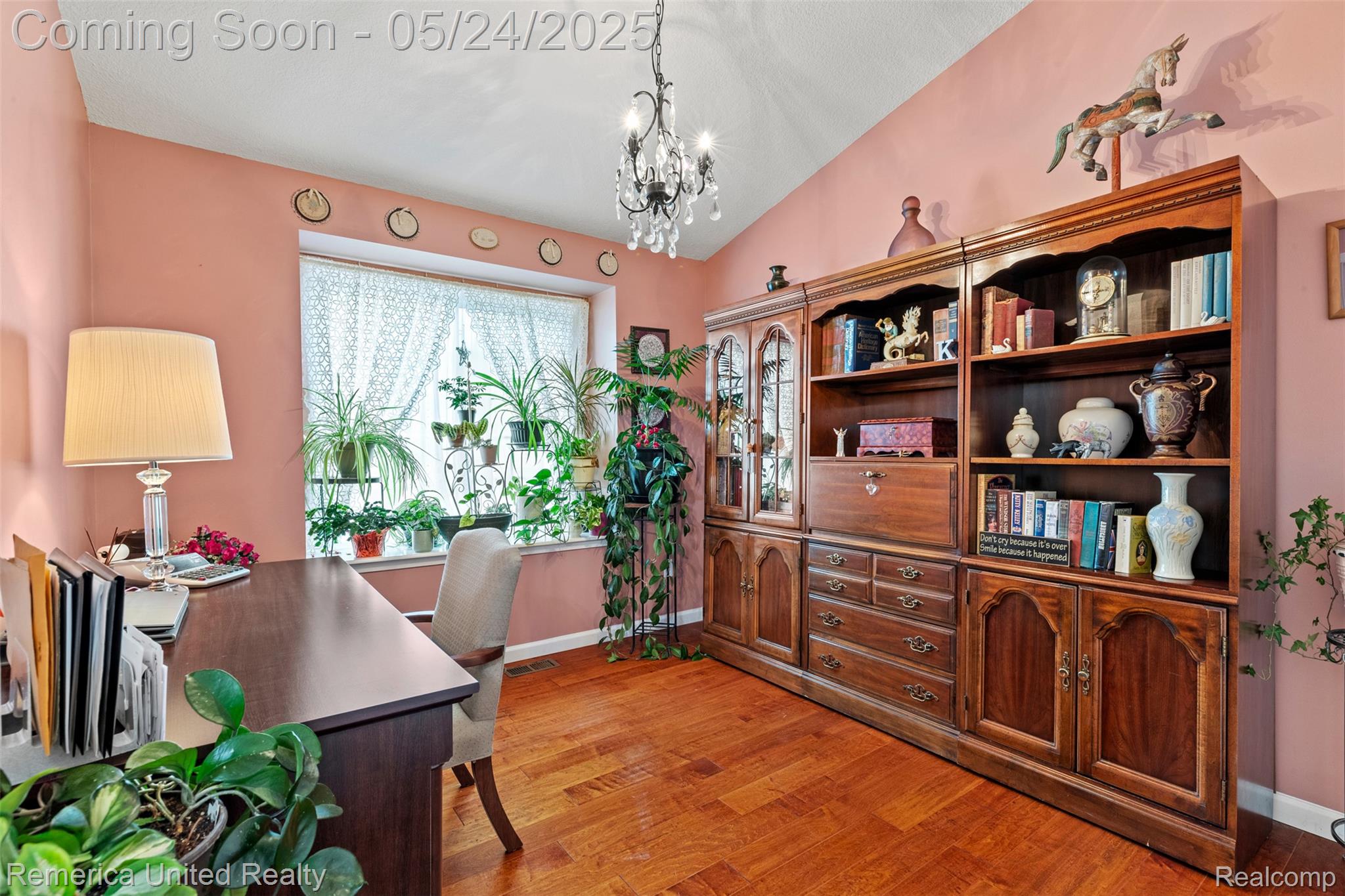 427 Lilly View Court